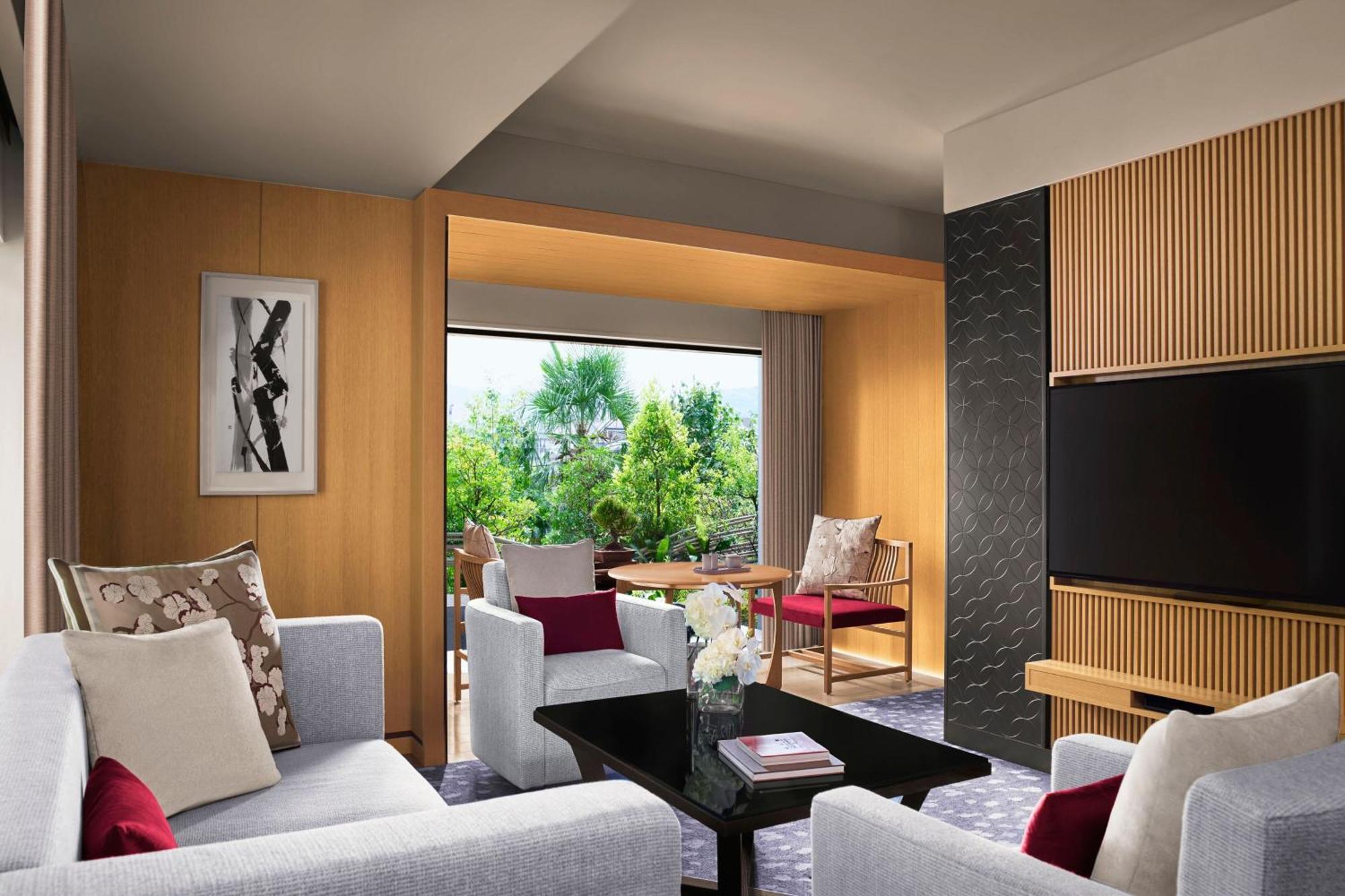 The Ritz-Carlton Kyoto Hotel Exterior photo