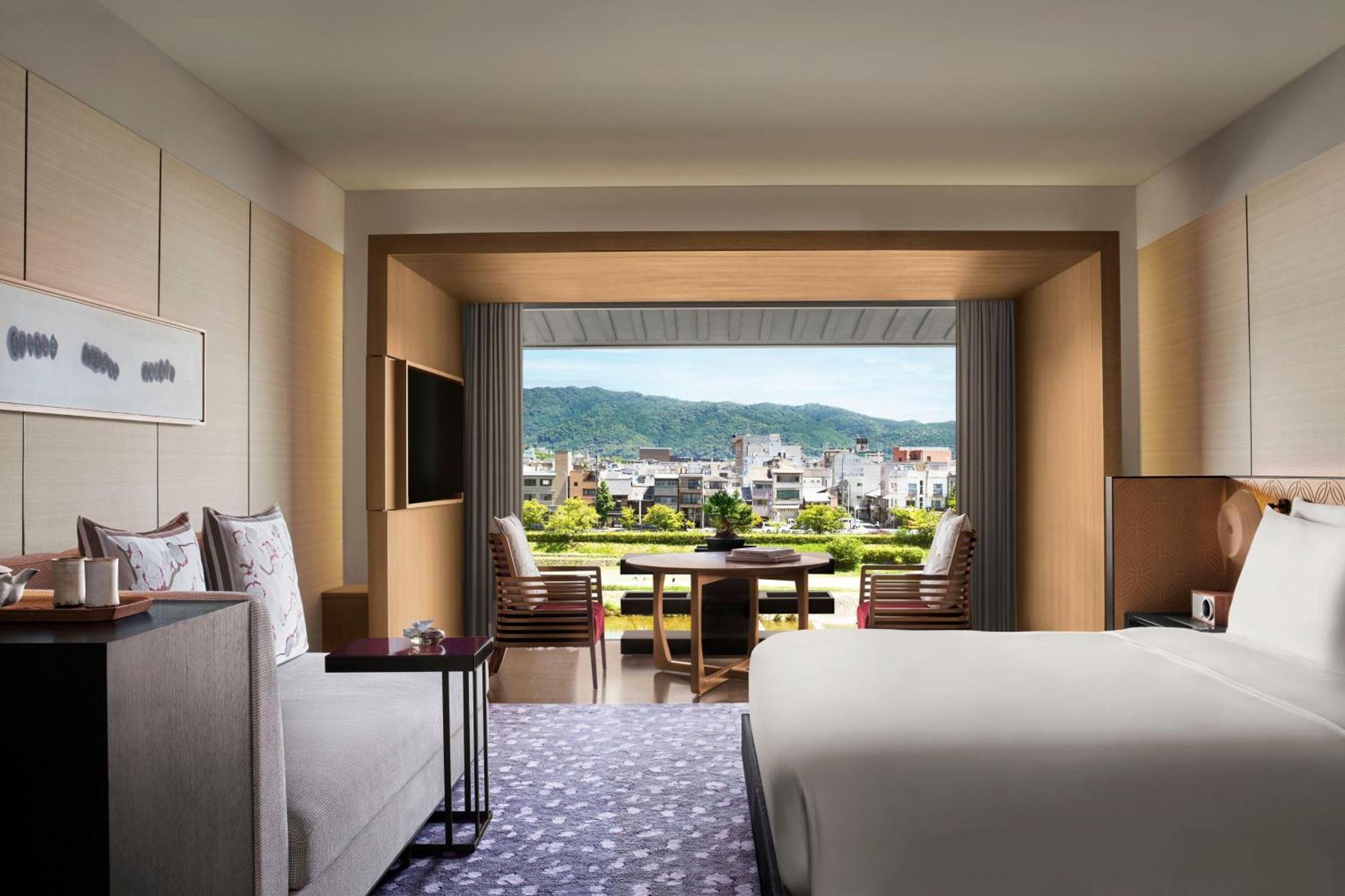 The Ritz-Carlton Kyoto Hotel Exterior photo